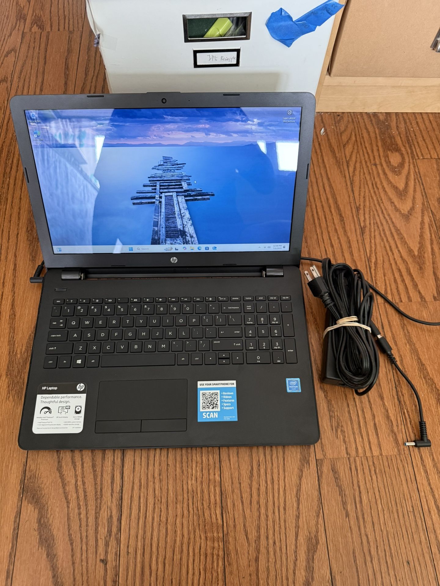 HP Laptop 15”/8GB RAM/256GB SSD/touchscreen /Fully Functional/battery Issue 