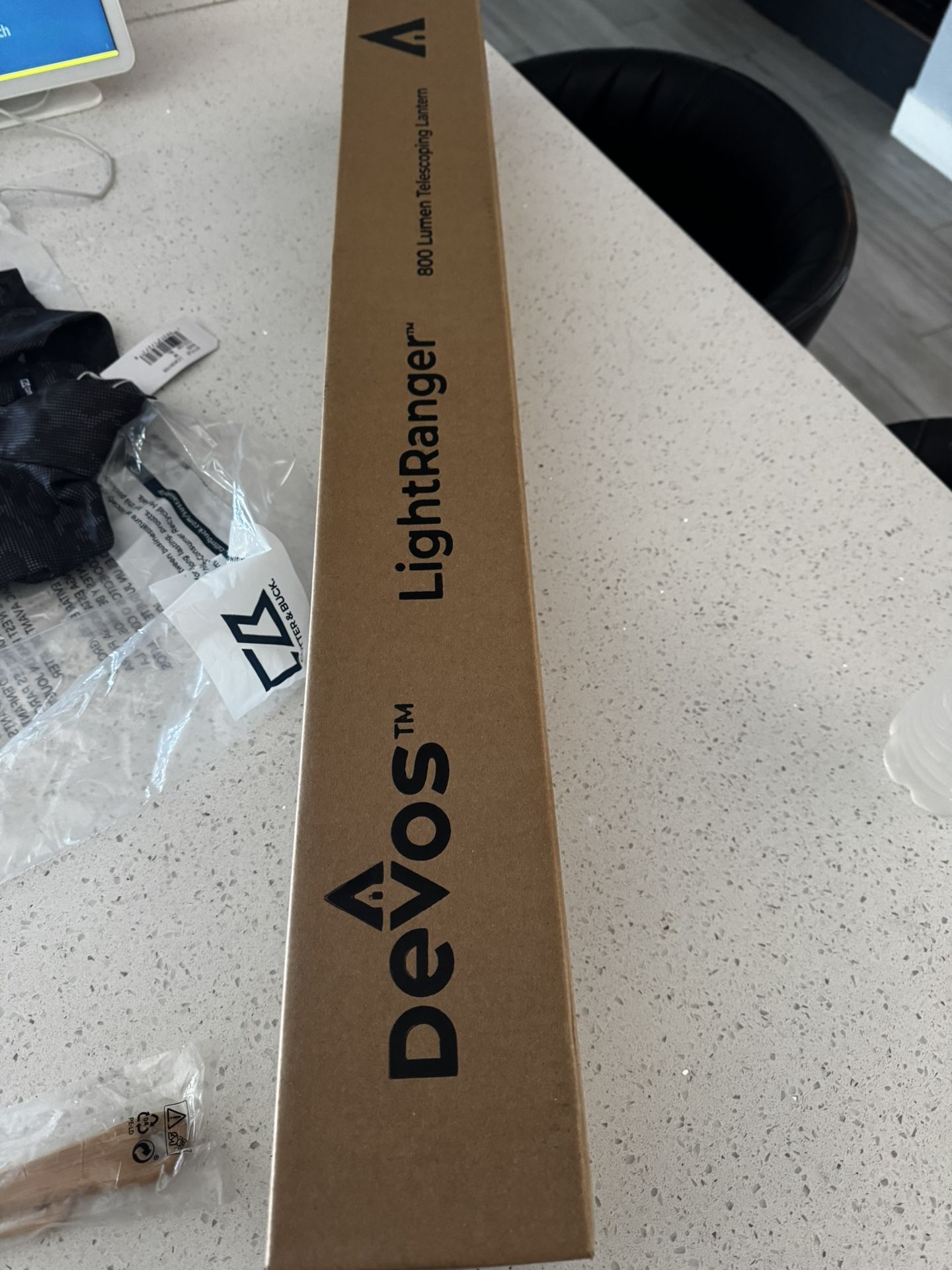 Brand New in box! DEVOS 800 light ranger $100
