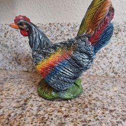 Designer Remodeling : Collector of Roosters & Hens.  $15. See Description: