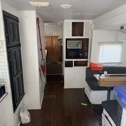 2005 Keystone 30ft