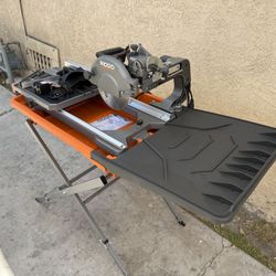 NEW RIDGID 12 Amp 8 in. Blade Corded Wet Tile Saw w/Extended Rip