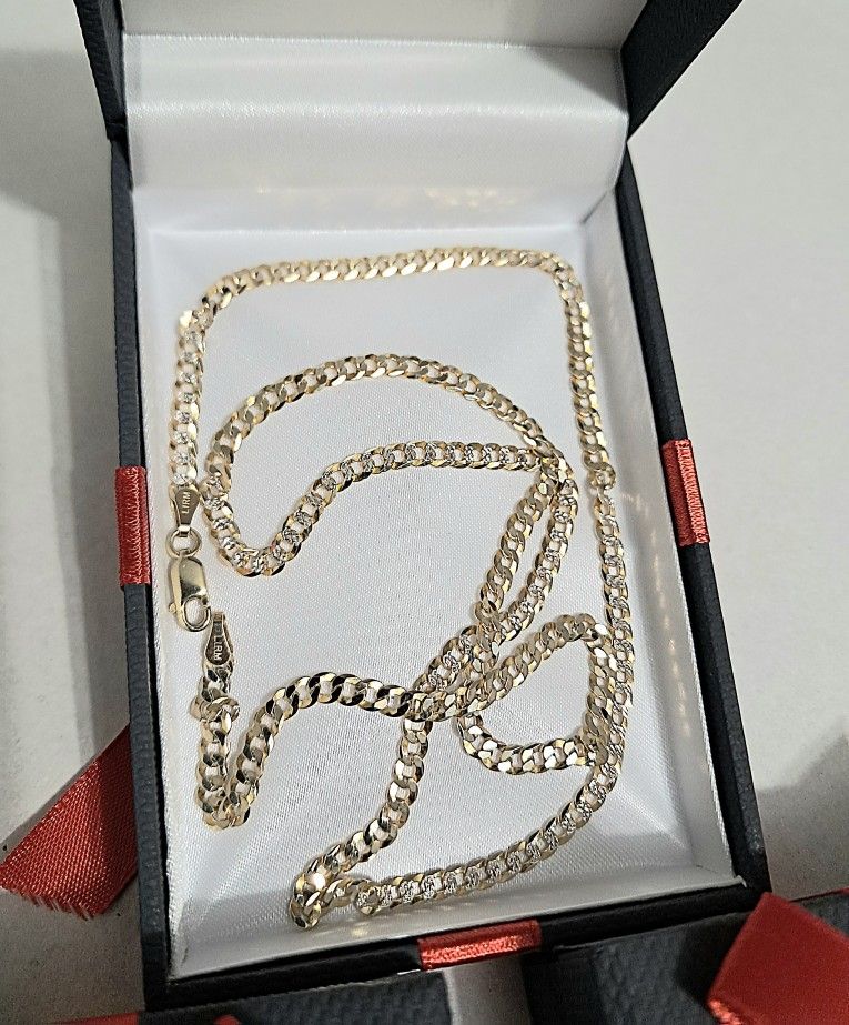 Two Tone 18K Gold & Italian Sterling Silver 22" Chain From Macy's Fine Jewelry (Retail $189.99)