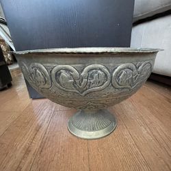 Antique vintage centerpiece