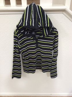 Pullover hooded cotton shirt girls/boys size 7