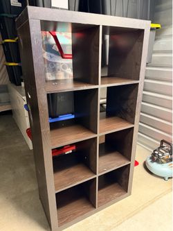 Used and scratched with or without cube organizers