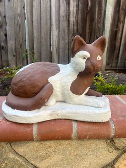 Concrete Garden Cat Statue 10”x12”x10”