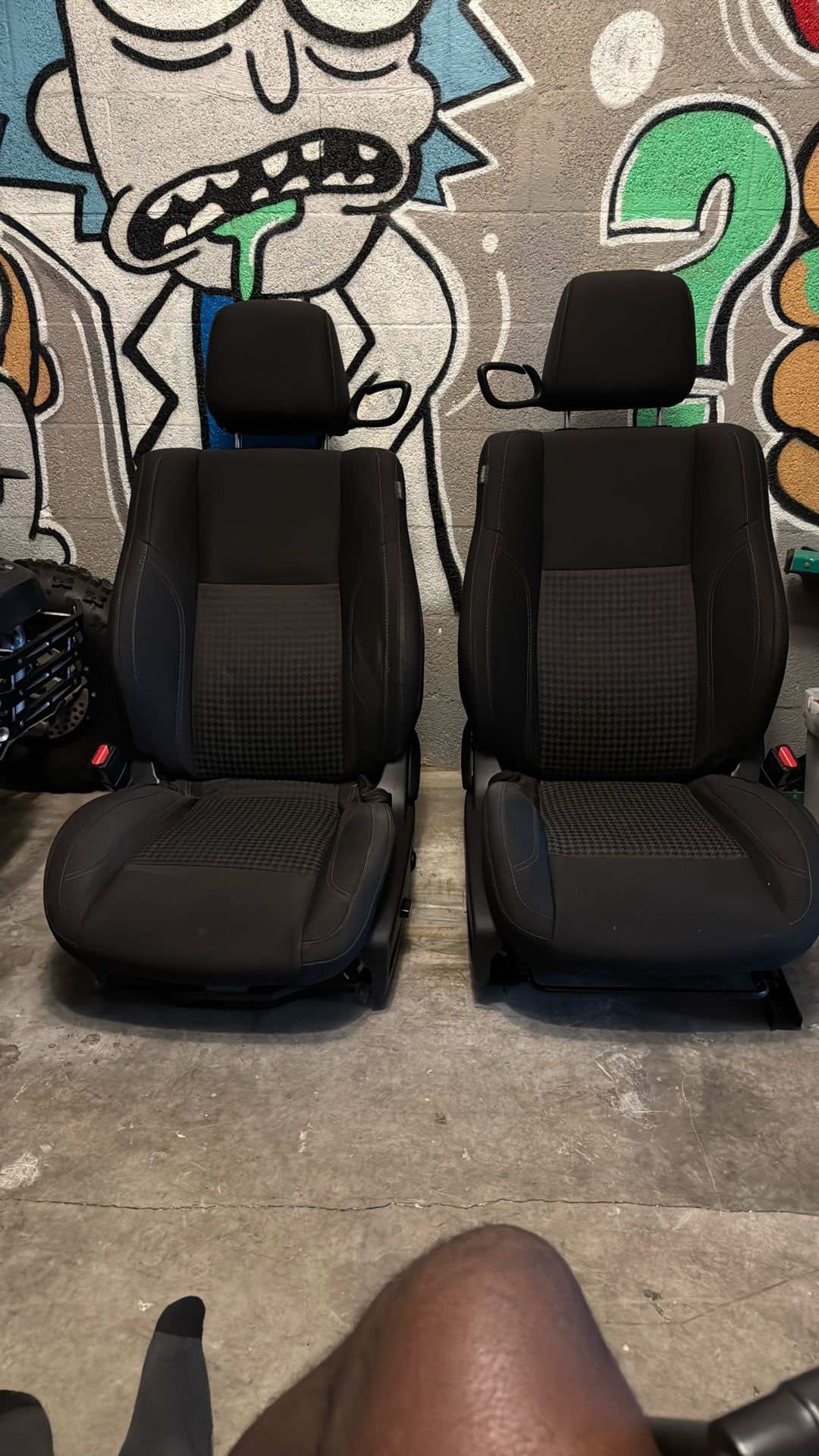 Front Challenger Seats