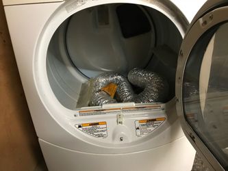 White Front-Load Dryer/top load washer