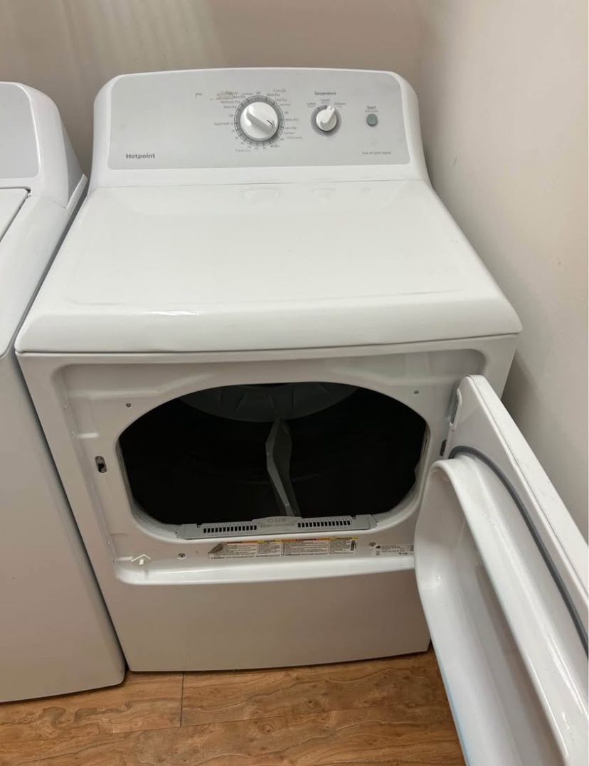Washer & Dryer Set
