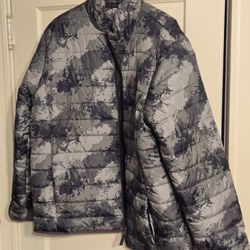 Puffer Jacket Camouflage XL Zipper Closure Water Resistant Wind/Warm Protection