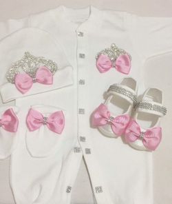100% baby sets handmade 0-3 months