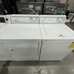 SPEED QUEEN WASHER AND DYER SET