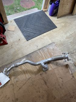 Front Exhaust Pipe For Hyundia 2007 - 20012
