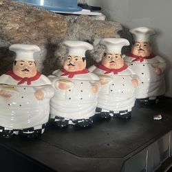 Set of 4 cookie jar