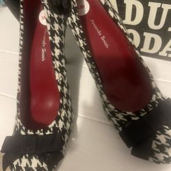 New Amanda Smith Houndstooth Print Pump