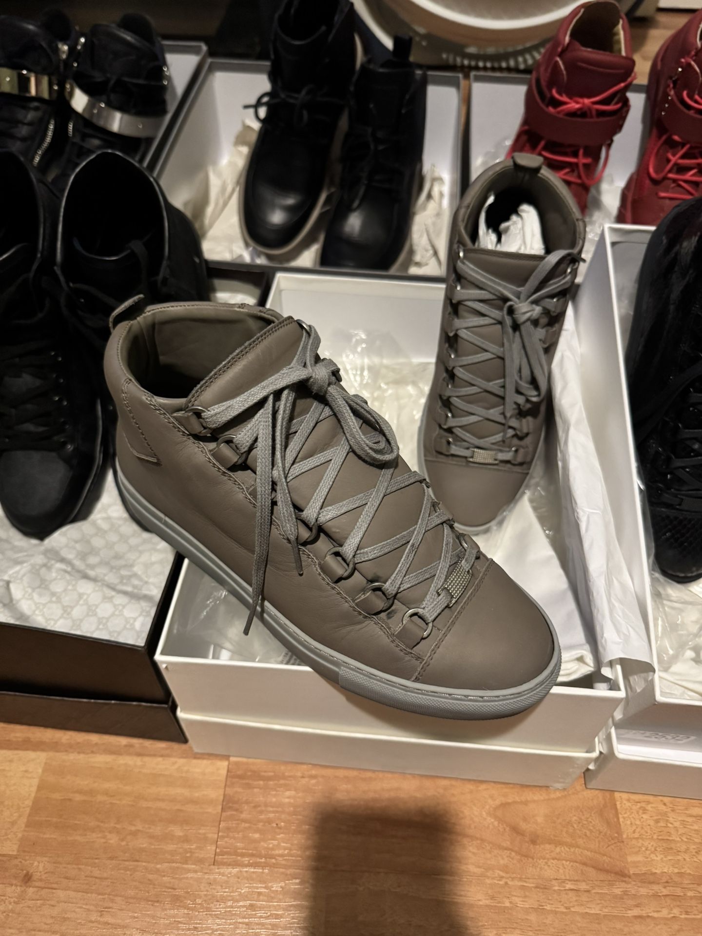 Balenciaga Leather Sneaker Gray Size 39