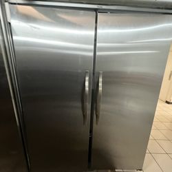 Viking 60” Refrigerator And Freezer Columns 2yr Warranty