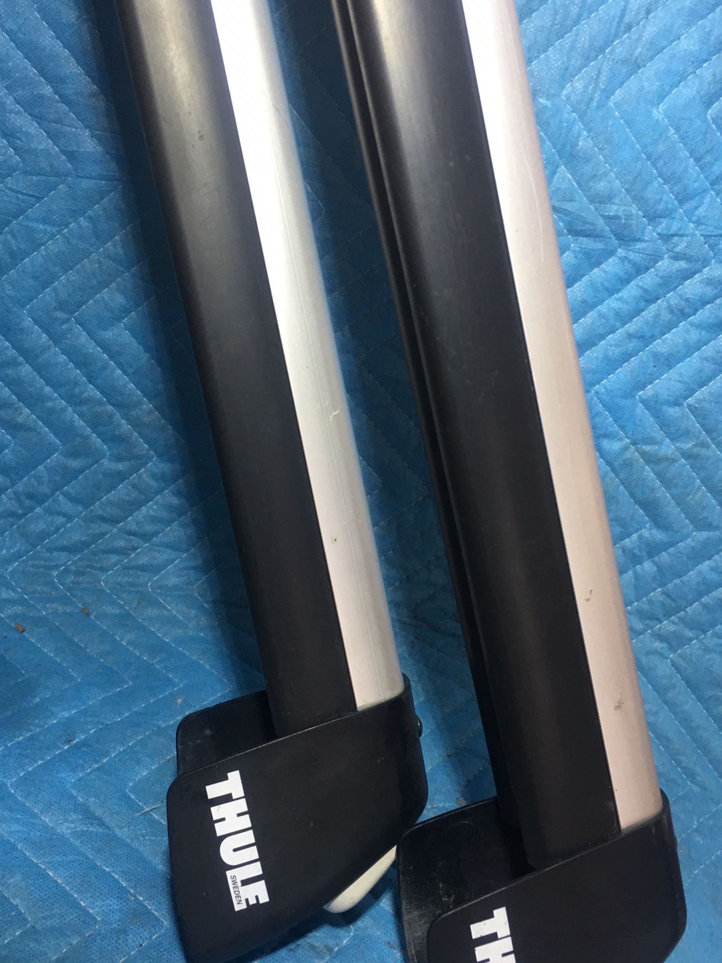Thule Ski Snowboard Carrier Holder Roof Rack