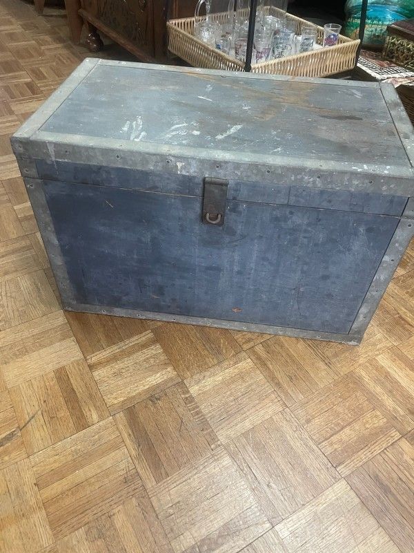 Antique Wood Trunk Chest Storage Coffee Table