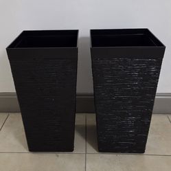 *** REDUCED *** PAIR of 23" Black Square Textured Mobile Resin Planters @ Lasting Creations