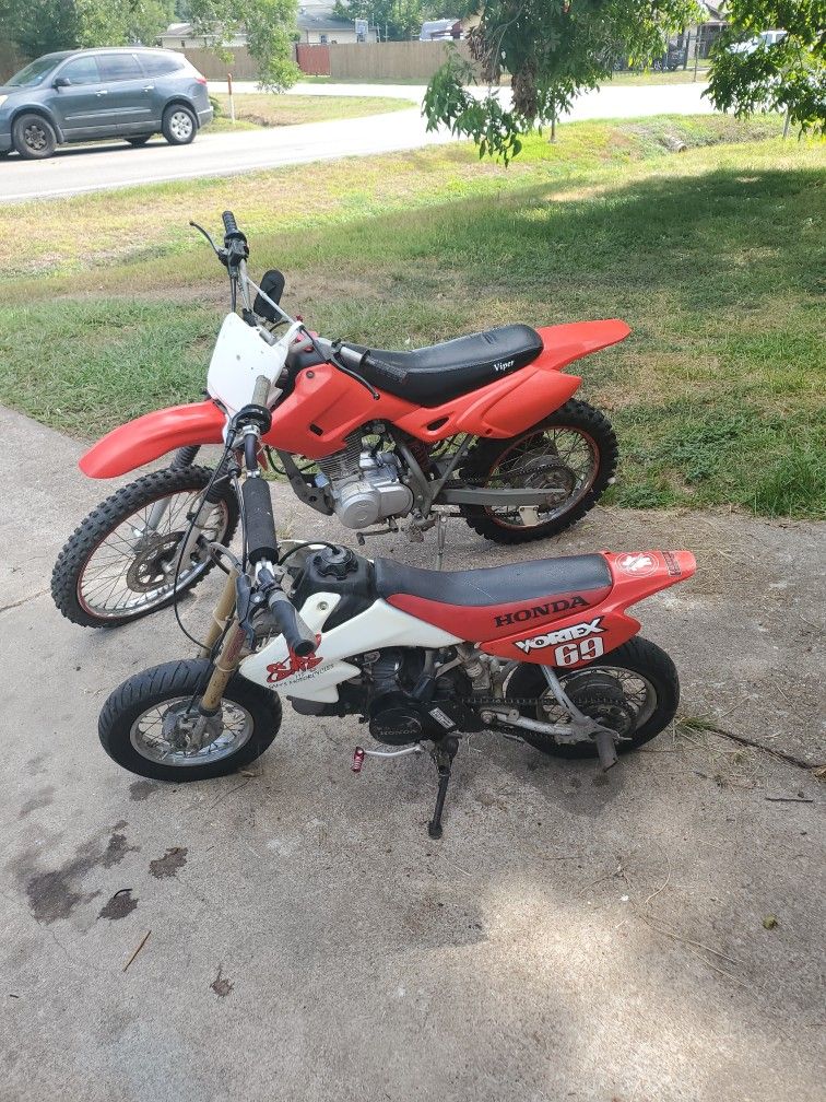 50cc Honda Dirtbike And 150cc Viper Dirtbike