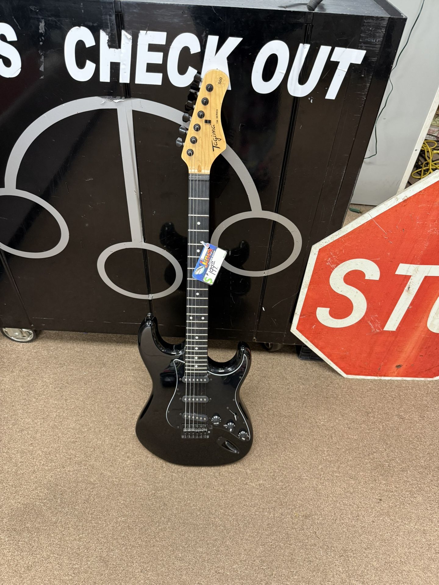 Tagima Guitar