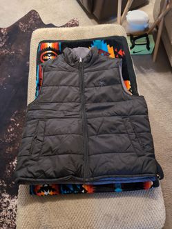 Ariat vest