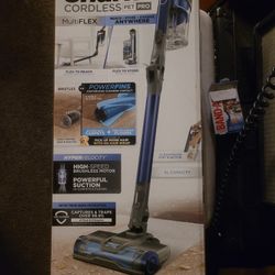 Shark Cordless Pet Pro W MultiFlex