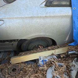 2004 Toyota SOLARA Parts Whats Left 