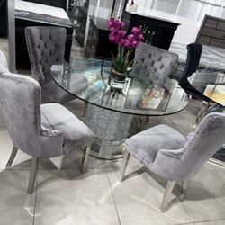 5pc Dining Set 🔥 Take It Home With Only $50 Down 