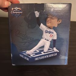 LA Dodgers Ohtani Bobble head 