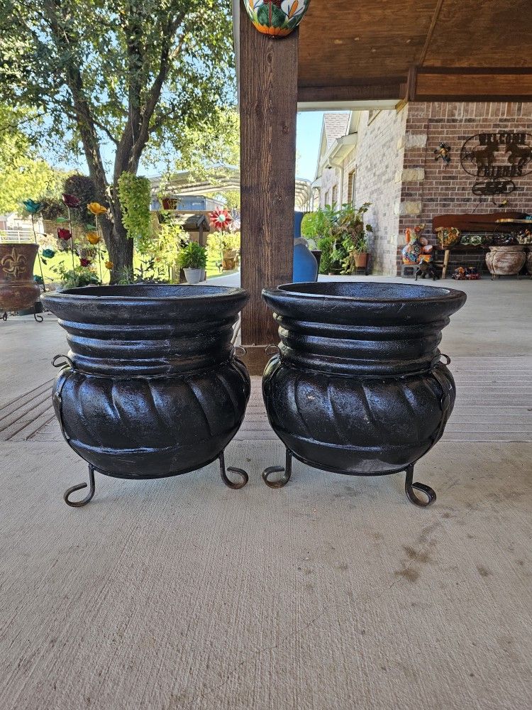 Black Screw Clay Pots, Planters, Plants. Talavera, Pottery $80 cada una