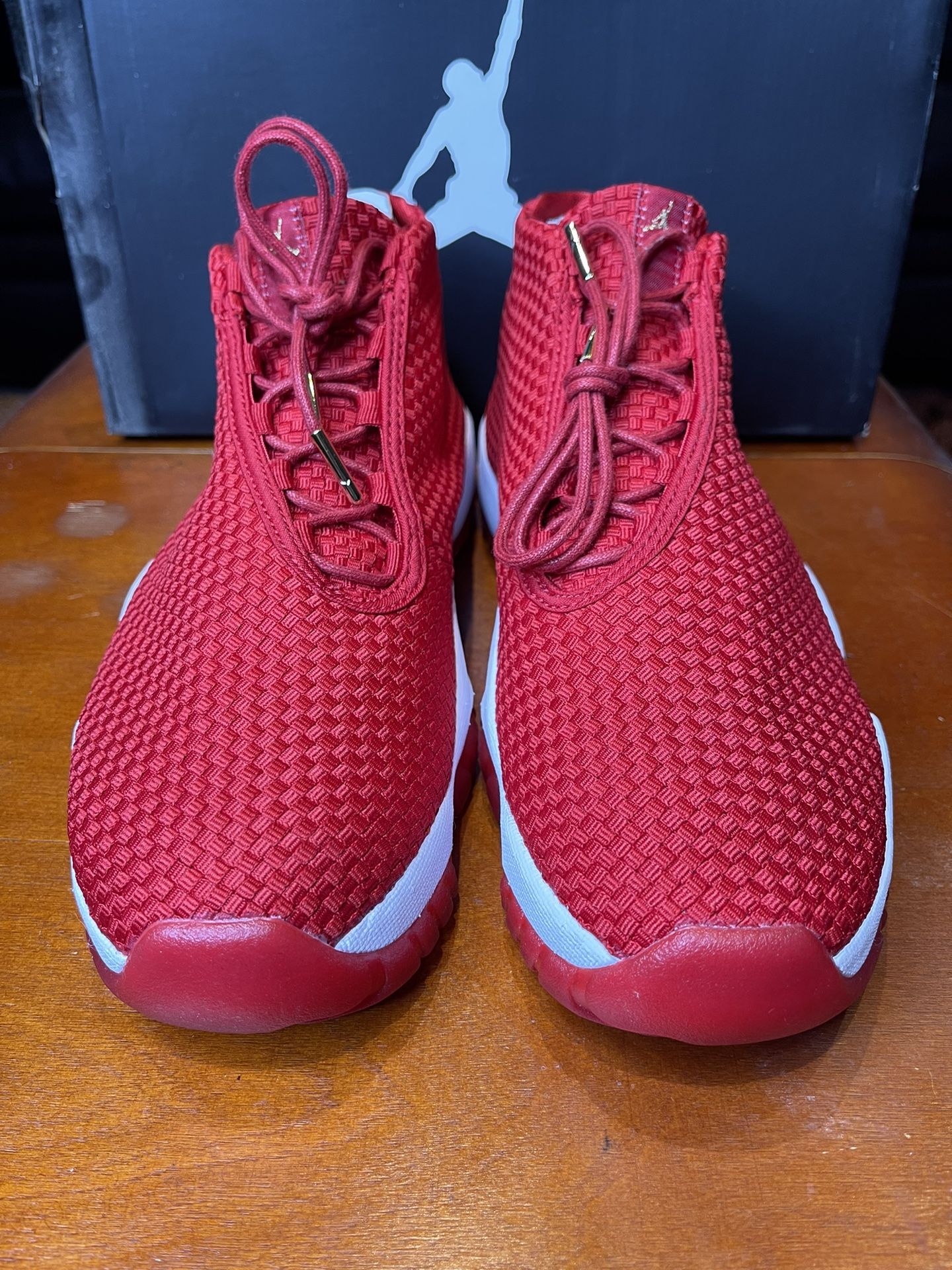 Jordan Future’s Retro🔥🔥 (Gym Red) Size 9.5m DS