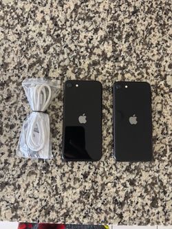 Apple iPhone SE 2nd Generation, 128GB, Black - Unlocked (Renewed)