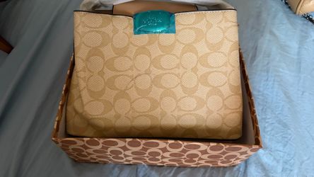 Handbag