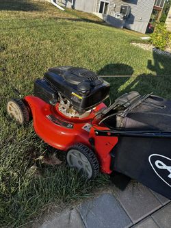 Yard Ready! Kohler Mower in Great Condition