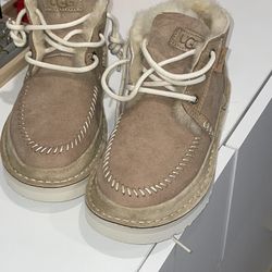 Ugg Boots Size 4