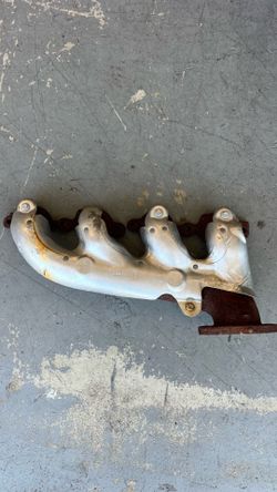 Chevrolet exhaust manifold