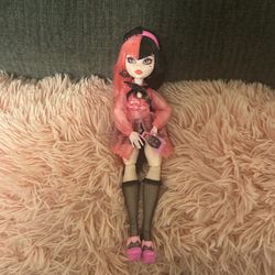 Draculora Doll