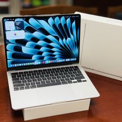 🚀 NEW M4 MacBook Air 13" | 24GB RAM | 512GB SSD | Silver