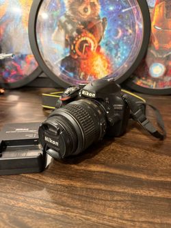 Nikon D3200 DSLR Camera + 18-55mm VR Lens + Charger