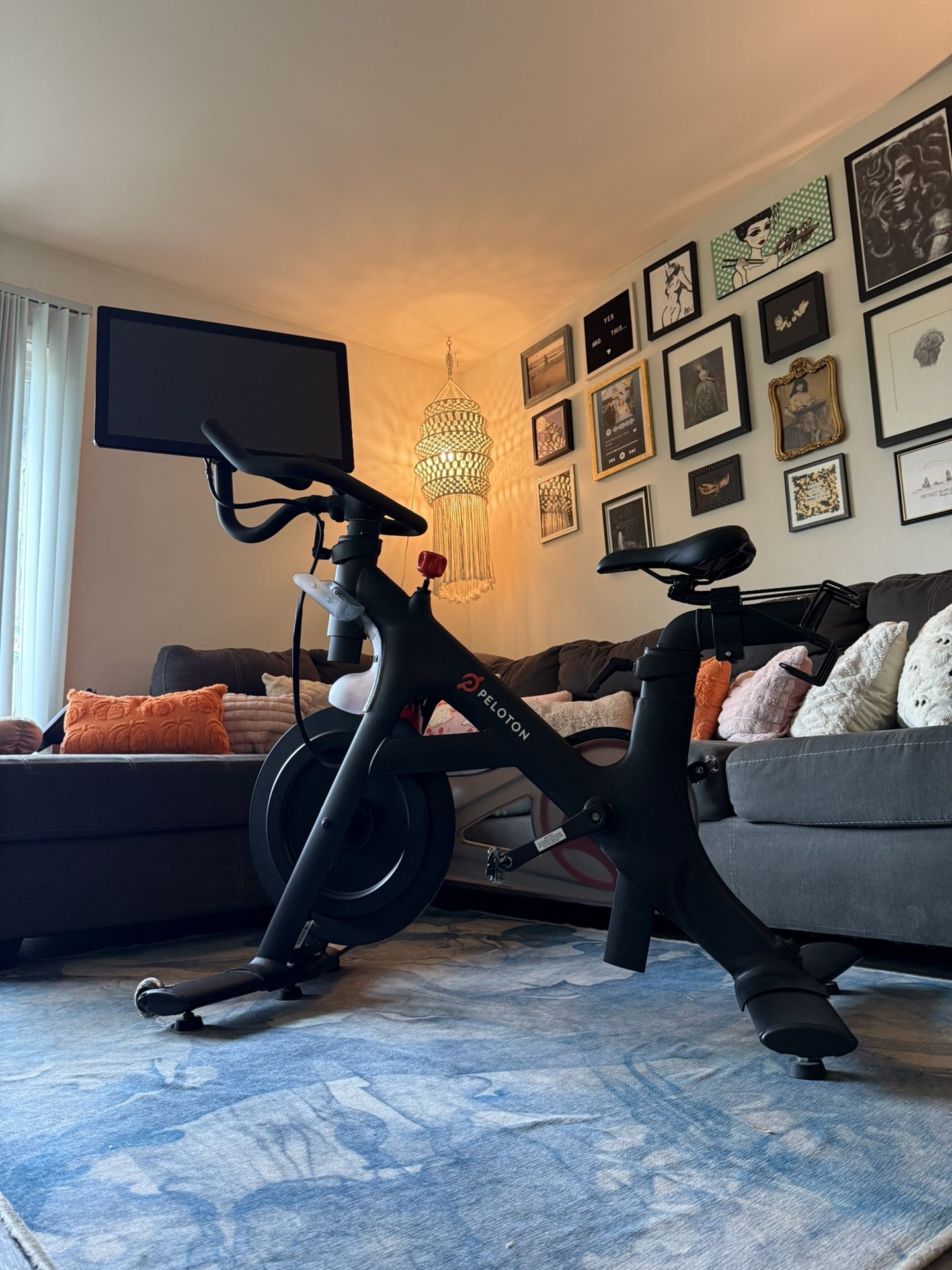 Peloton Bike W/ Swivel Monitor Upgrade