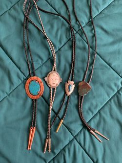 Bolo tie