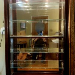 Pulaski Furniture "Chocolate Cherry" Curio Cabinet 