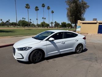 Hyundai Elantra White 4-Door Sedan