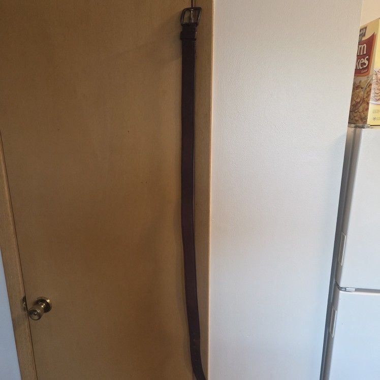 Columbia Belt Buckle & Belt. Size 34 - 40