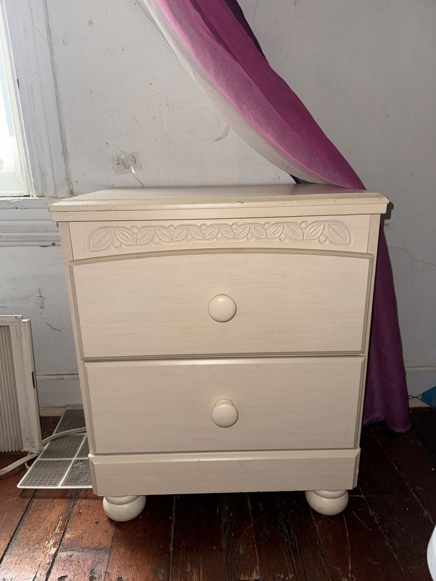 Dresser Set