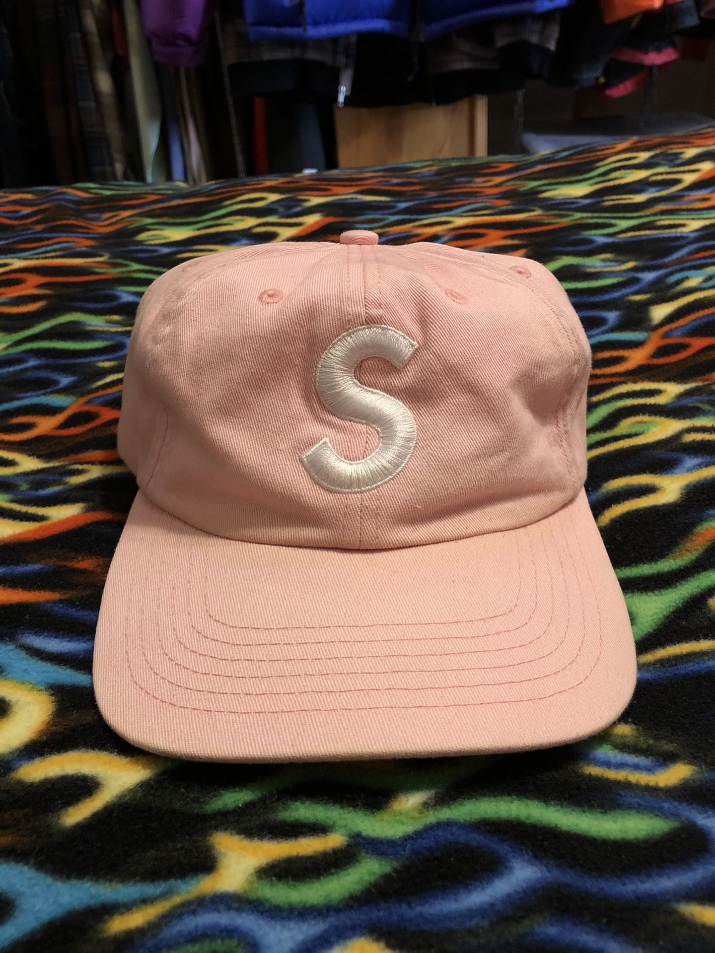 Supreme S hat pink OG canvas