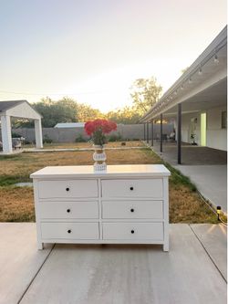 Modern white dresser