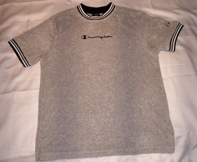 VTG Champion T-Shirt Size Medium
